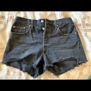 Urban Outfitters / Levi’s cut off high waist short